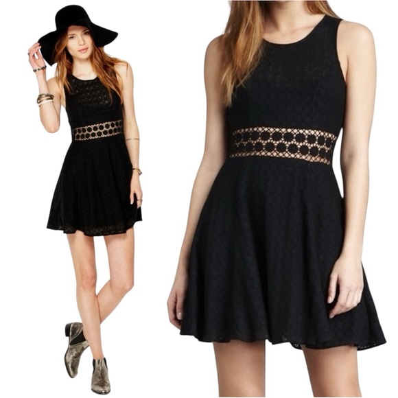 Free People 0 Daisy Waist Fit n Flare A-Line Skater Lace Mini Dress Black 0047 - Picture 1 of 7